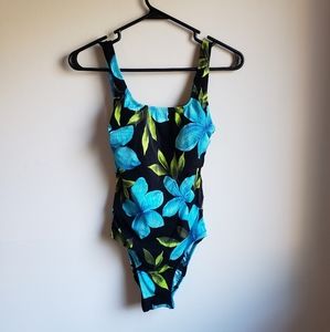 Croft & Barrow Tropical Body-Sculpting Swimsuit